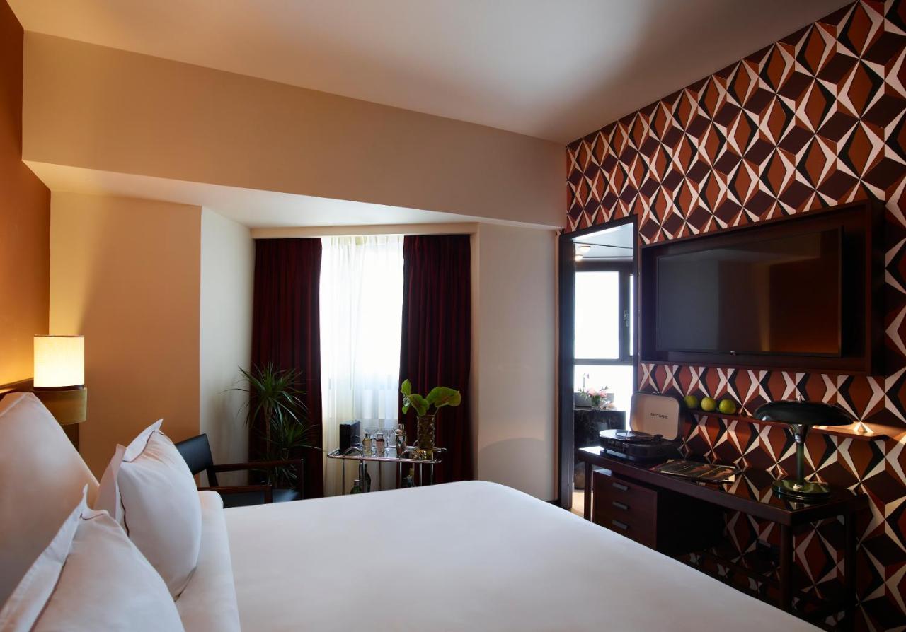 Brown Acropol, A Member Of Brown Hotels Athens Exterior photo