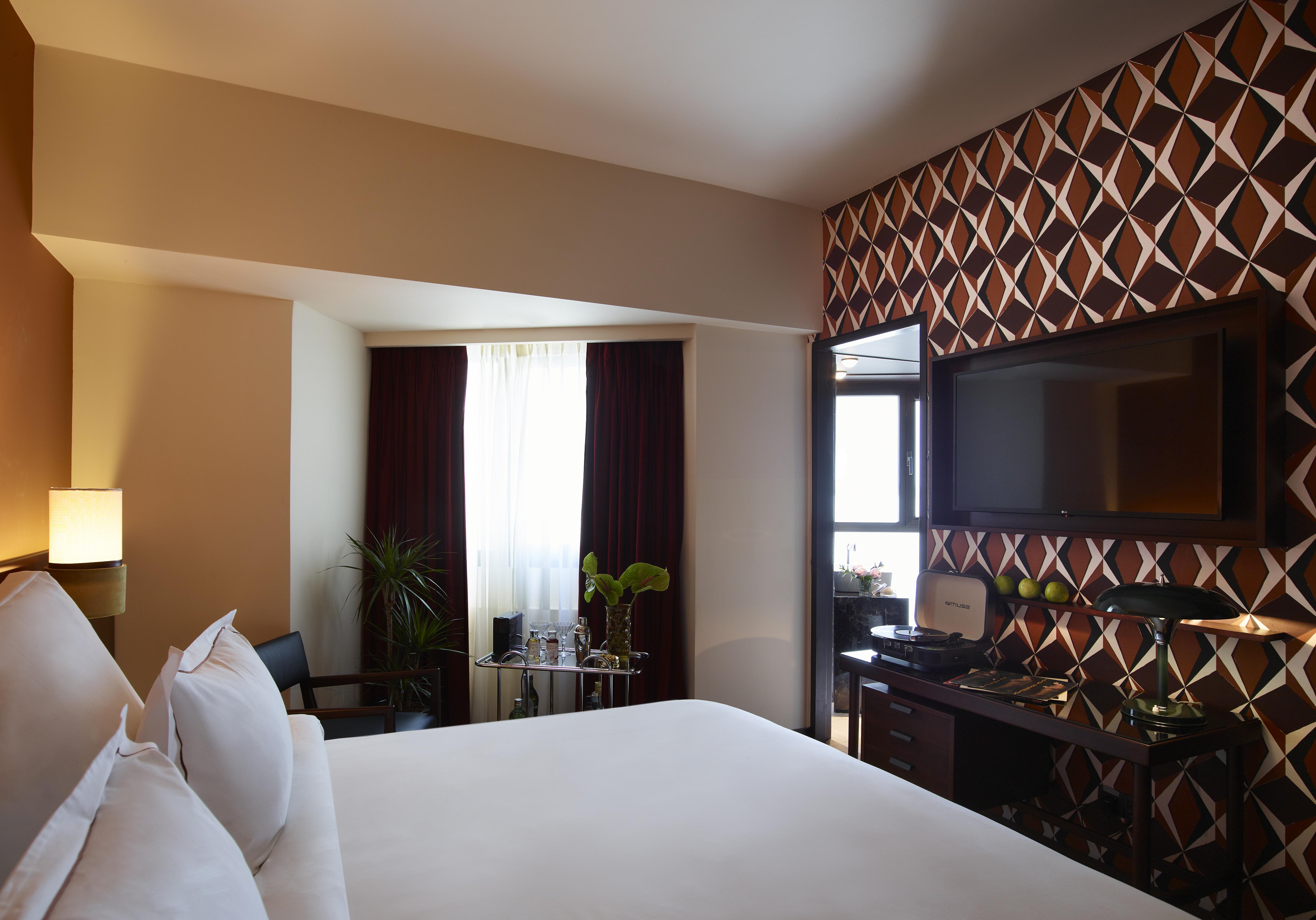 Brown Acropol, A Member Of Brown Hotels Athens Exterior photo
